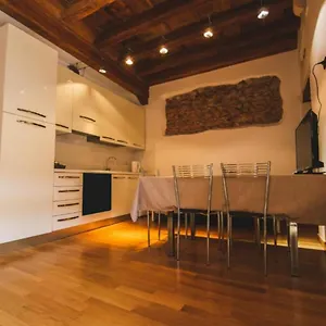 2* Pensión Residenza Al Castello